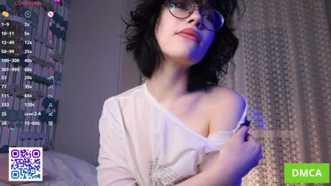   L  online show from January 6, 5:38 pm