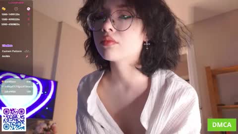 Snapshot of cinacandy chatting on June 5, 6:52 am L online show from June 5, 6:52 am