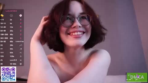   L  online show from July 25, 2:25 pm