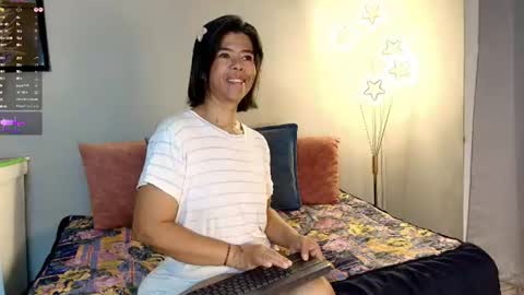 Cinderela Jackson online show from July 23, 11:41 am