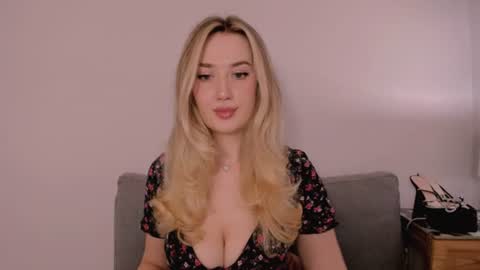 cindyprettywomen online show from July 22, 4:32 pm