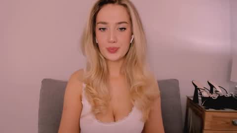cindyprettywomen online show from July 30, 4:06 pm