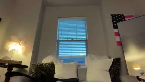 Snapshot of cindyxxchen chatting on May 5, 3:36 am Cindy online show from May 5, 3:36 am