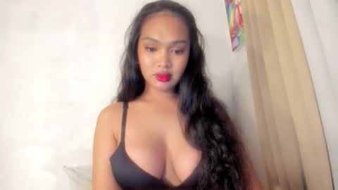 Snapshot of cinnamoncandy14 chatting on November 20, 4:29 pm Ask me online show from November 20, 4:29 pm