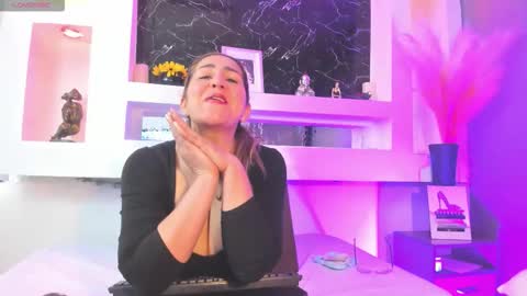 Cinthya  online show from February 21, 2:29 pm