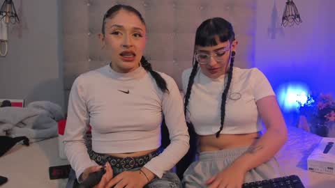 Cintya online show from January 8, 9:23 pm