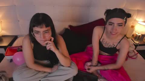 Cintya online show from January 28, 8:57 am