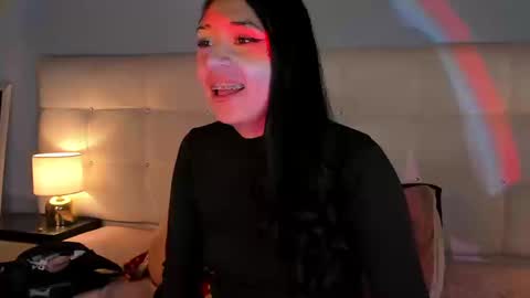 Cintya online show from September 13, 4:23 am