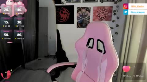 Paulina online show from March 7, 9:27 pm