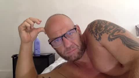 . online show from November 5, 10:32 pm