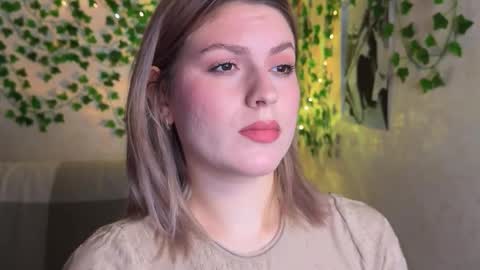 Snapshot of citruska chatting on November 23, 2:28 pm karina online show from November 23, 2:28 pm