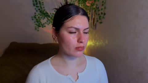 karina online show from April 27, 3:32 pm