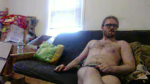 Snapshot of citycowboyz87 chatting on February 19, 9:14 pm citycowboyz online show from February 19, 9:14 pm