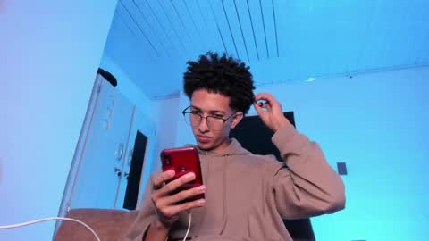 cj_davis1 online show from May 30, 3:36 am