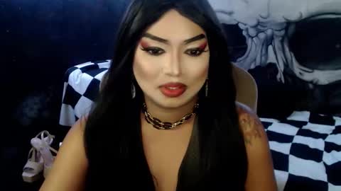 QUEEN CESS online show from January 16, 3:49 pm