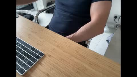 Snapshot of cjamie chatting on February 24, 10:37 am cjamie online show from February 24, 10:37 am