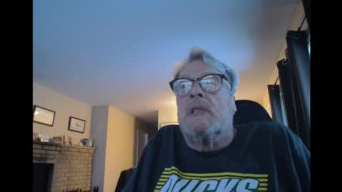 Snapshot of cjscout chatting on January 6, 11:31 pm cjscout online show from January 6, 11:31 pm