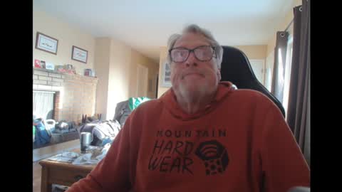 Snapshot of cjscout chatting on January 28, 10:12 pm cjscout online show from January 28, 10:12 pm