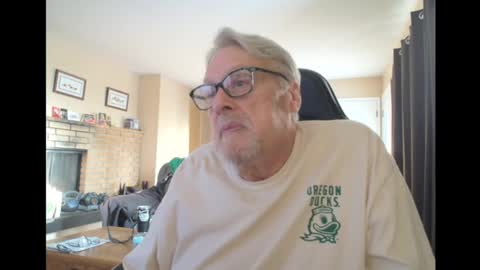 Snapshot of cjscout chatting on February 3, 11:15 pm cjscout online show from February 3, 11:15 pm