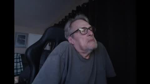 Snapshot of cjscout chatting on February 8, 7:15 am cjscout online show from February 8, 7:15 am