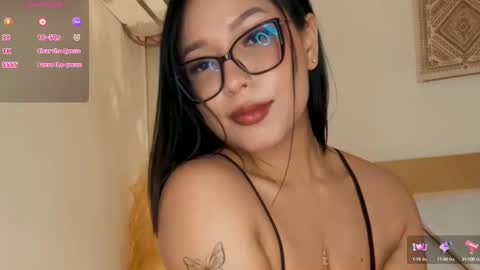 Snapshot of cl4ire chatting on September 13, 2:44 am Claire 3 online show from September 13, 2:44 am