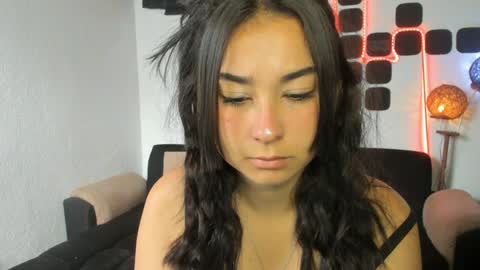 Snapshot of claiok chatting on January 4, 5:16 pm claiok online show from January 4, 5:16 pm