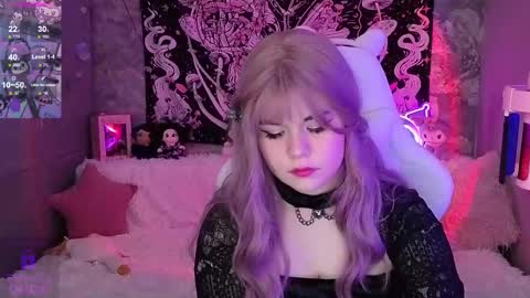 Snapshot of clairefaers chatting on November 26, 7:04 pm Claire Faers online show from November 26, 7:04 pm