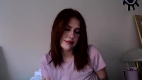 Snapshot of clairerae3 chatting on March 7, 11:27 pm clairerae3 online show from March 7, 11:27 pm