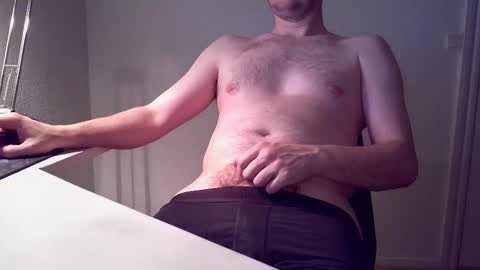 clamshive7 online show from December 13, 7:53 pm