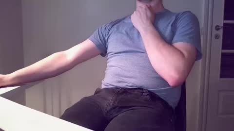 clamshive7 online show from February 18, 6:48 pm