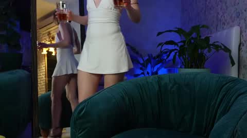 Clara online show from March 19, 7:18 pm