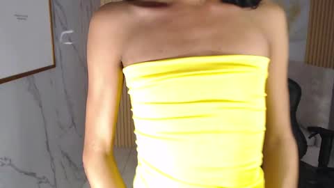 Snapshot of clara_evans_s chatting on March 10, 8:45 pm Clara online show from March 10, 8:45 pm