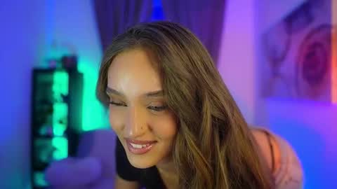 Snapshot of clara_smile chatting on October 22, 6:40 pm Clara smile online show from October 22, 6:40 pm