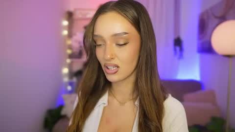 Clara smile online show from January 15, 8:01 pm