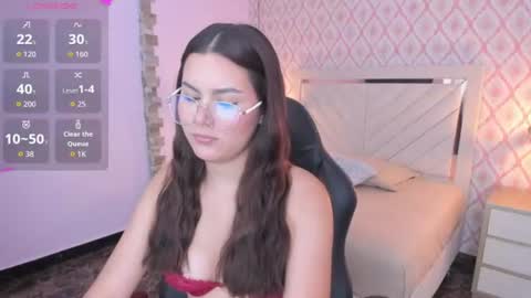 Snapshot of clara_ward chatting on June 26, 9:30 pm C L A R A online show from June 26, 9:30 pm