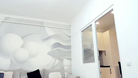 Snapshot of claraboobies chatting on January 7, 8:17 am Clara and Nicky online show from January 7, 8:17 am