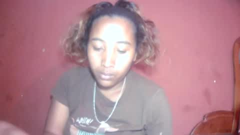 Clarah0123 online show from August 2, 6:28 pm