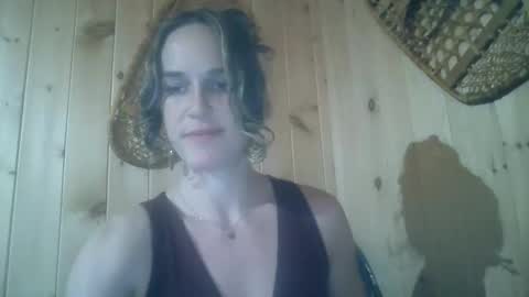 claralafontaine online show from December 19, 8:49 pm
