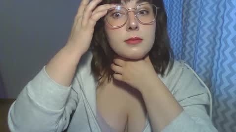 Clara online show from June 14, 4:31 pm