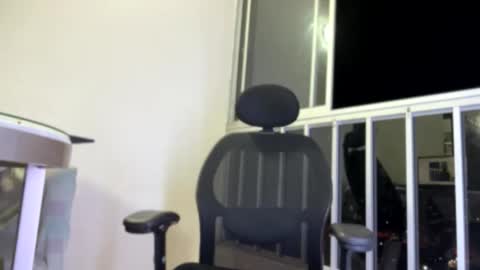 Clarentz bby online show from January 19, 2:37 am