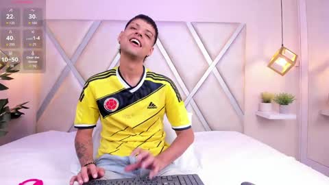 Clarentz bby online show from June 5, 5:36 am