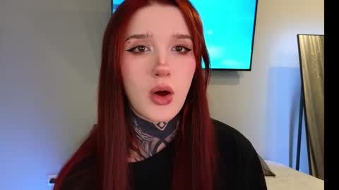 Sophie online show from February 10, 8:46 pm