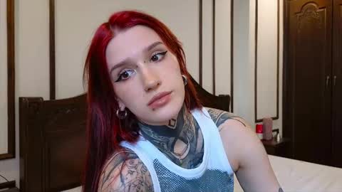 Sophie online show from April 19, 5:29 am