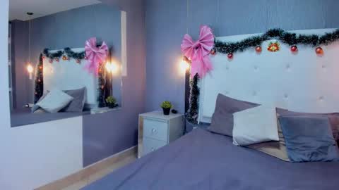 Snapshot of clarigil chatting on December 2, 3:07 pm clarigil online show from December 2, 3:07 pm