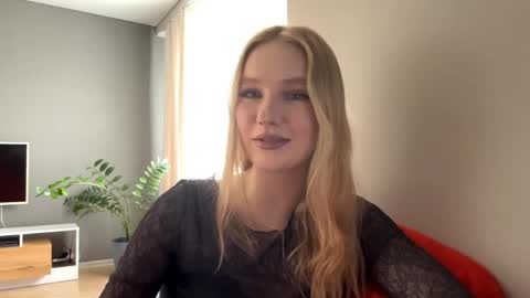 Kristie online show from April 22, 4:15 am