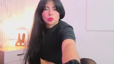 clariss_brown online show from October 1, 12:00 pm