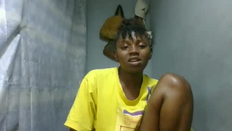 clarisse98 online show from December 14, 8:02 pm