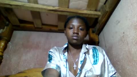 clarisse98 online show from June 16, 8:00 pm