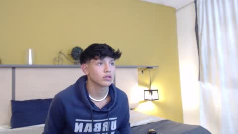 clar online show from February 17, 8:37 pm