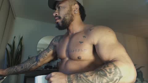 clark_strong online show from June 10, 11:09 am